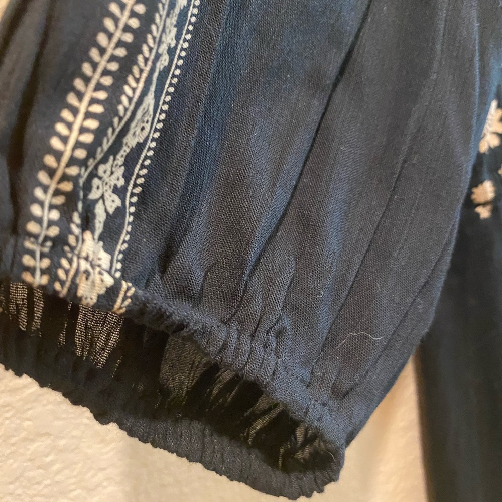 Nida Dress Black with Tan Pattern sheer - Picture 5 of 7